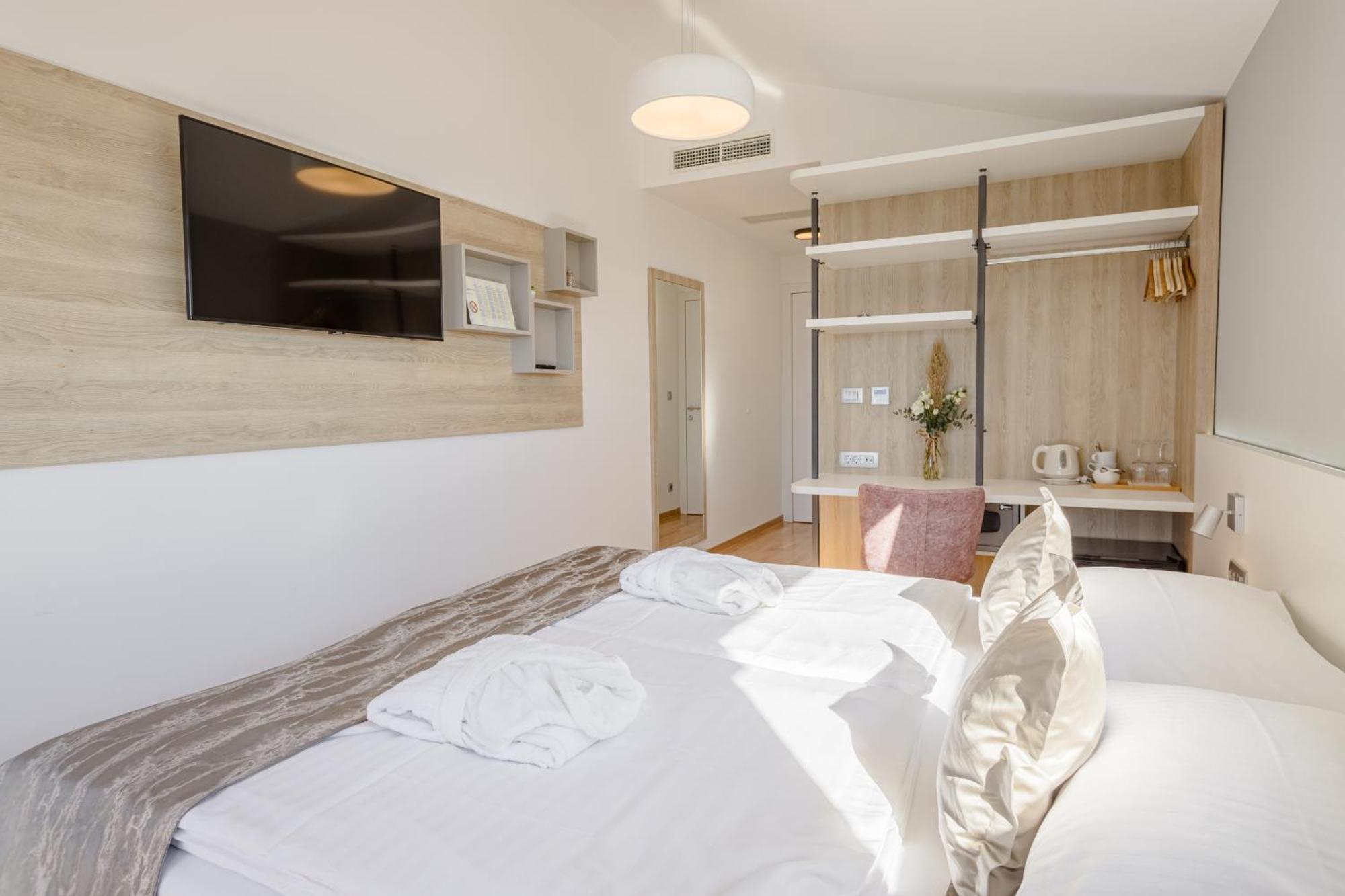 Rogac Rooms & Restaurant Omis Luaran gambar