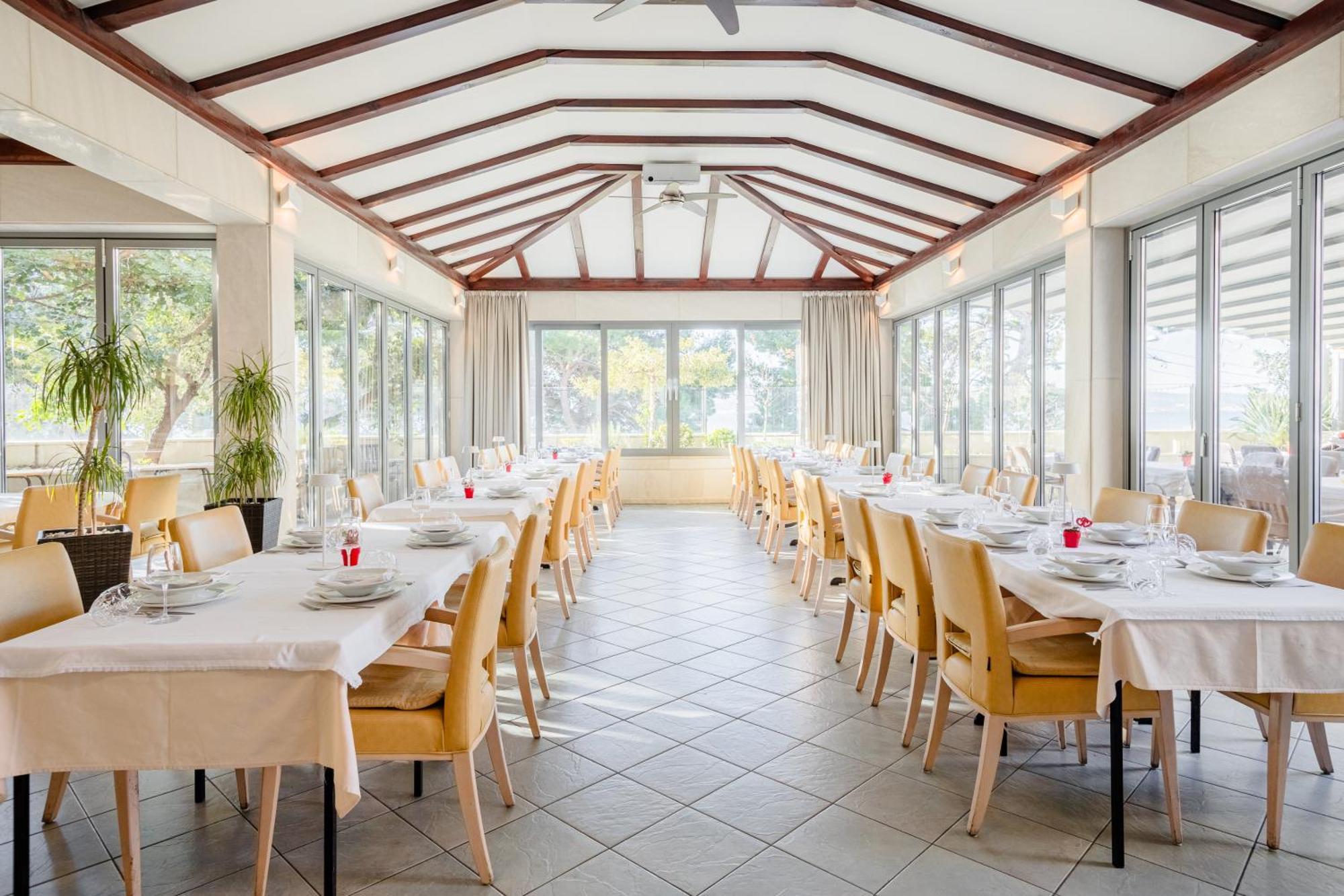 Rogac Rooms & Restaurant Omis Luaran gambar